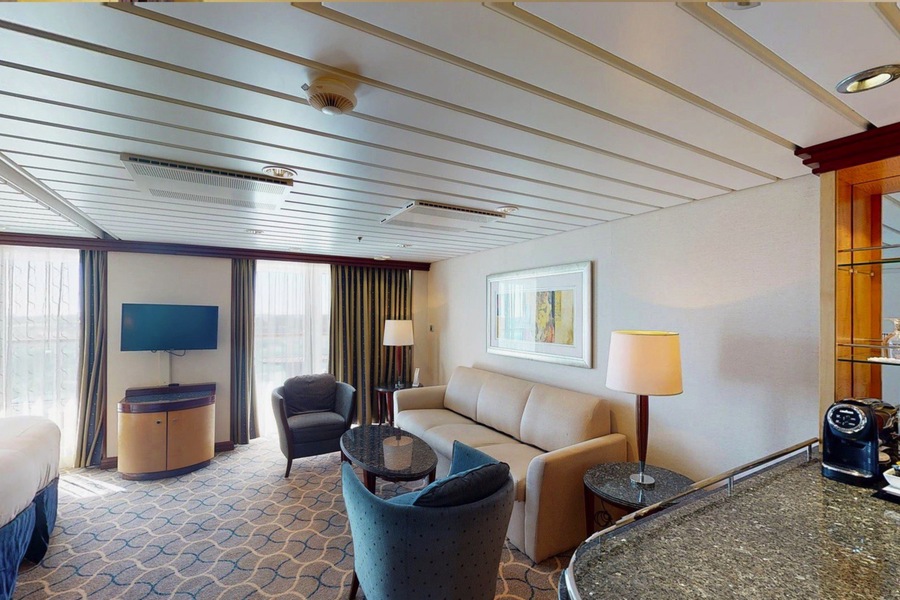 RCI, Mariner, Grand Suite 1 Bedroom.jpg
